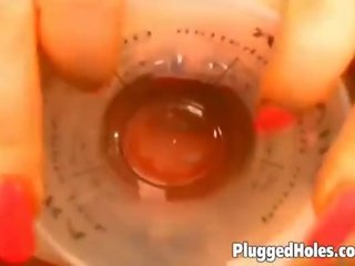 Veliko oprsje milf igra s ji preboden kurba