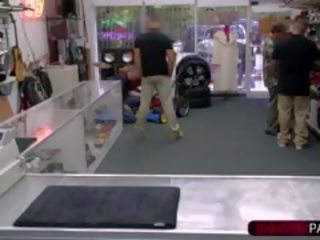 Super Cuban lady Enters The Wrong Pawnshop