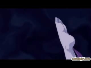 Služkinja hentai dobi squeezed ji bigboobs in zajebal allhole s