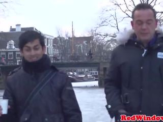 Amsterdam turist rims real call gyz on camera