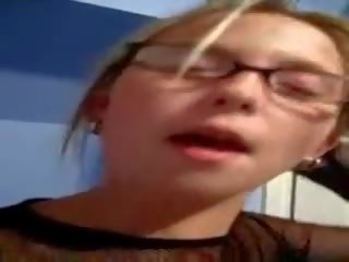 College daughter masturbates with brush in dormroom