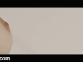 Girly masturbation for a pangilon