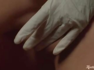 Kink blondinka fingers her syrylan amjagaz with ellik on