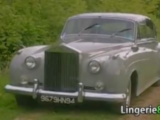 Streetwalker 엿 로 에이 풍부한 남학생