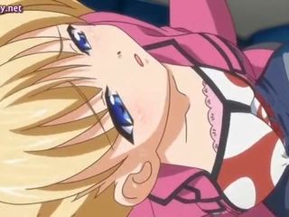 Hentai blondýnka kotě získávání položený