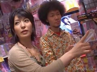 Japonská hezká dostane chlupatý kretén vibed v a