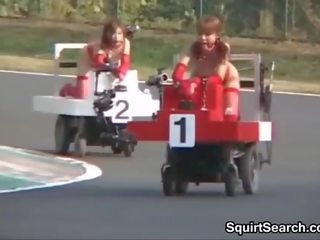 Baise machine race extérieur