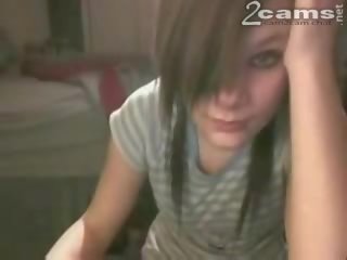 Charming ýaşlar with betiň beti emjekler çat on webkamera!