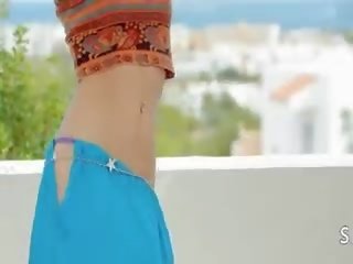 Sladko blondinke izdelava vrt trak
