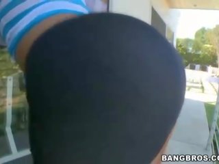 Panggilan gadis menerima yang dubur fuck dalam doggystyle / seks dari belakang menimbulkan