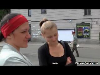Blondinka jyrky endures big screwing çişik asshole