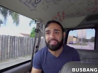 Grand terrific latina podvedl do těžký nahoru auto špinavý video