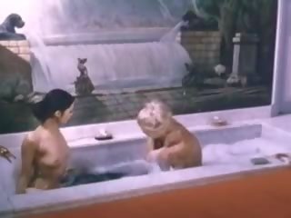 Marianne bouquet 1972, Libre xczech xxx video klip 4e