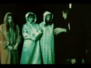 Na mad ljubezen življenje od a stupendous vampir 1971, x ocenjeno film mov 97