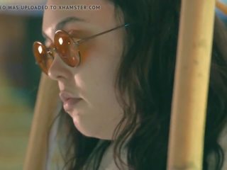 Jodie comer bikin prdel & tělo mmfdiary, porno 13