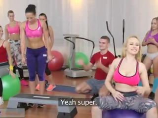 Zdraví pokoje velký ňadra babes sát a souložit učitelé putz před orgasmu