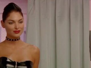 Deep in the Valley 2009, Free Assparade adult clip bc