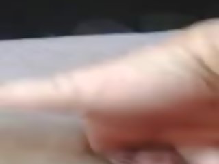 大美女 餅乾 手指 屄 和 鞘 而 坐在 在 該