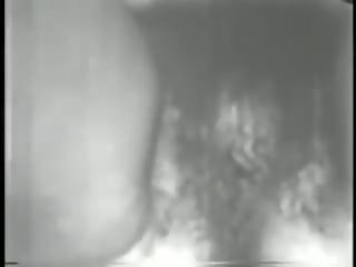 Bv 548: falas demode & striptizë e pisët film film f2