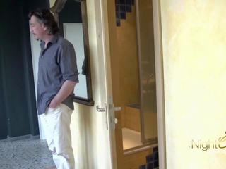 Chef fickt seine angestellte im kantor, x rated video 13