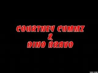 Girlfriend cleans toes of Courtney Cummz