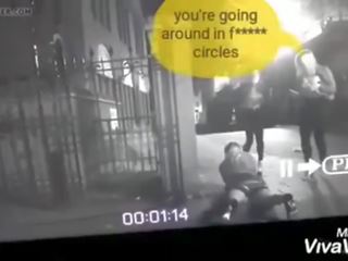 Tutulan başka jynsyň eşigini geýmek by chavs in jemagat öňünde
