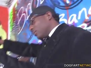 Tori lux saje mnoho velký černý ptáky, volný pohlaví video 21