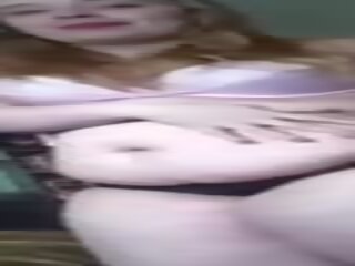 Fattie shares her nudity via cell telefon, sikiş video a7