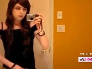 Sensationell trans amateur im sexy fischnetze spielzeuge sie arsch