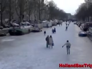 Ulica punca utripa prsi in rit