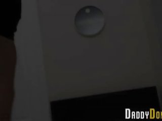 Metokake stepdad fucks n cums