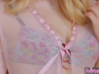 Twistys - alli rae starring at perizada in pastels: sikiş clip 8a