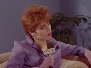 Swell flashes 1984 高清晰度 質量, 免費 smashing 美國人 爸 xxx 視頻 視頻 視頻