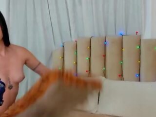 该 最好的 肛交 色情 由 一 年轻 拉丁 girl&comma; 她 爱 到 他妈的 只 在 该 ass&period;