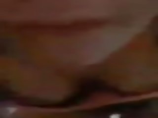 Mladý žena s swollen kočička masturbuje na periscope: špinavý film 5a