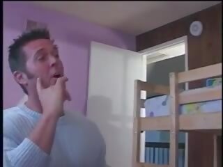 Simpatik creams madhështor cutie 1 orë 10 min pas qirje të saj bythë dhe pidhi dhe duke bj