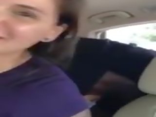 Esimene aeg koos mustanahaline võõras sisse auto, seks video 25