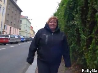 Grasso su un mission a cazzo un sconosciuto