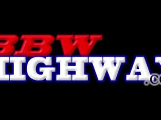 大 屁股 ssbbw 紅 thunda 需要 大 manhood slick punisher 上 bbwhighway