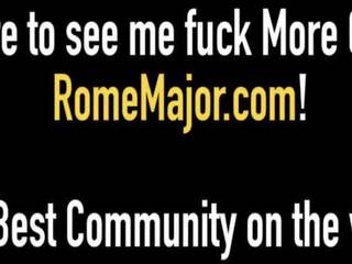 Rome 主要 trains giselle 萊昂 同 bro 背後 dumpster