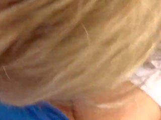 Blondinke najstnice polsestra dobi a javno kremna pita na a čoln