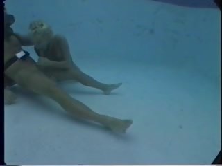 Twin Hose Fuck In a Pool 1 of 3