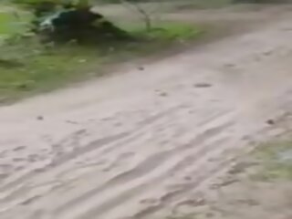 Penis di belahan dada wisatawan menawan bokong, gratis besar pantat bokong kotor klip klip
