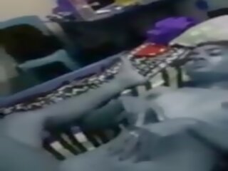 德西 漂亮 年轻 bengali 女儿 性交 由 表妹: 自由 性别 视频 59