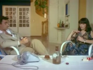 Les Apres Midi Dune Bourgeoise En Chaleur 1980: adult clip 9d