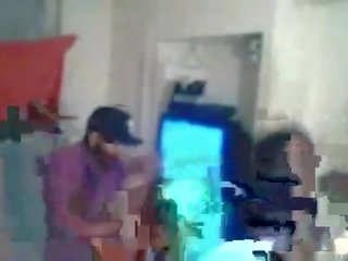 Geto kurvë fucked nga dy dudes