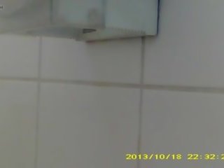 Hembrita: brezplačno dvignjeno krilo seks film film 7c