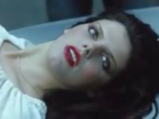 Brunette gets Mot'd at the Garage, Free dirty film e7