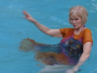 Mature in the Pool: Free Free Iphone full-blown HD porn show 24