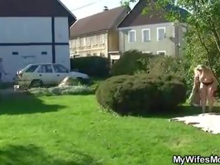 Aýaly gets däli when found them sikiş in the bag